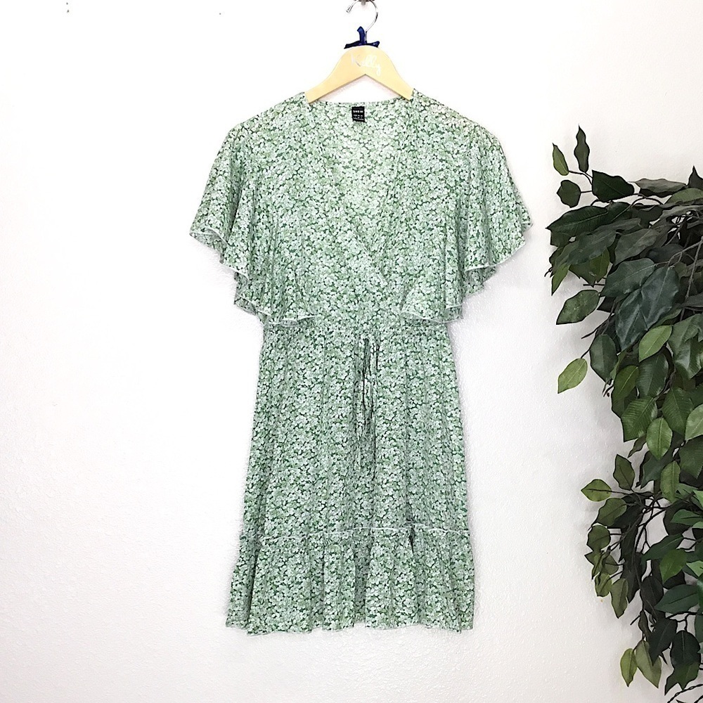 Shein Green Floral Flutter Sleeve Dress